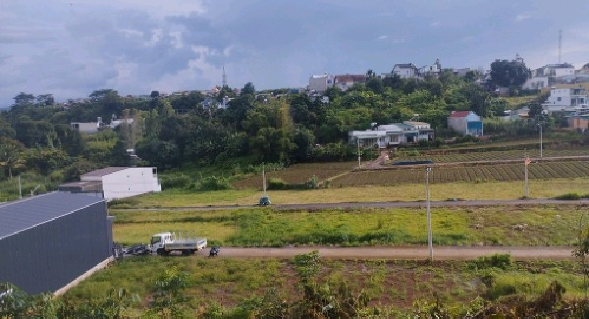 2100m2 đất view, đối diện cổng sân bay Liên Khương, Đức Trọng