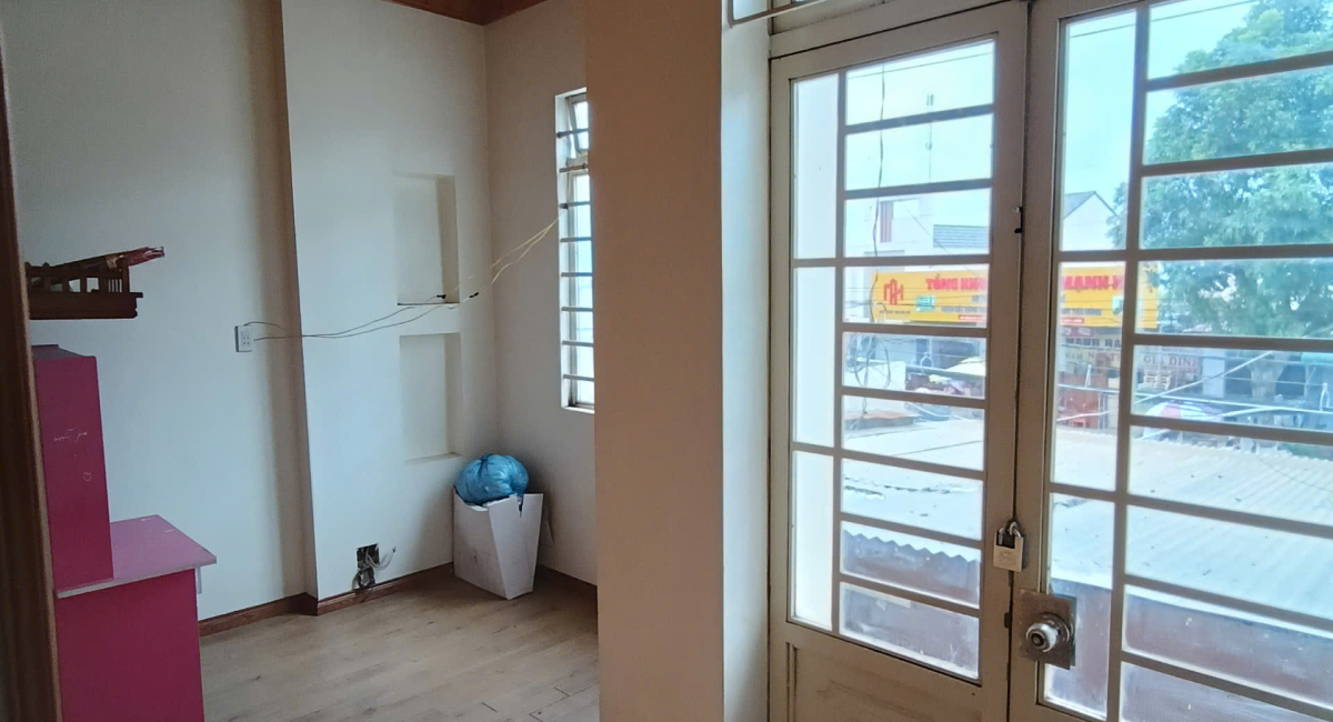 Bán nhà mặt tiền ql20 Khu Nam Sơn, TT Liên Nghĩa, Đức Trọng Lâm Đồng