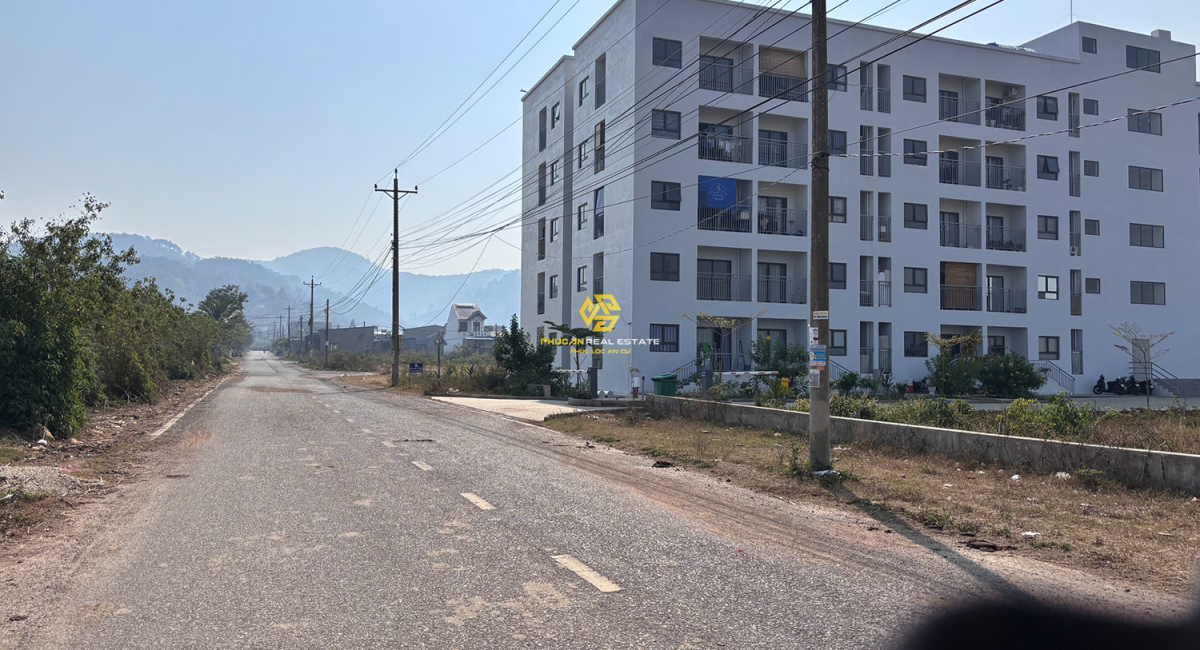 NHÀ PHỐ SẴN NGAY KCN PHÚ HỘI ĐƯỜNG NHỰA 6M - DIỆN TÍCH 100M2 - 1 TỶ 350 TRIỆU