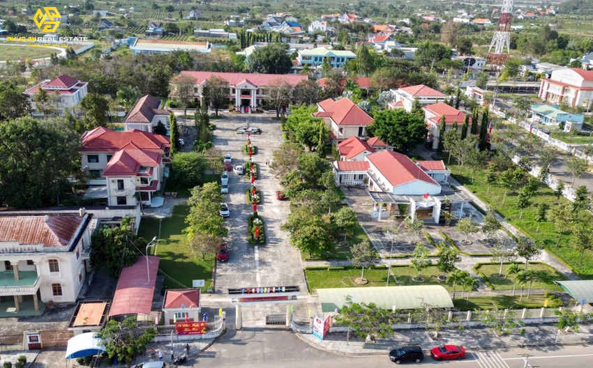 Trung tâm hành chính xã Hàm Thuận Nam. Ảnh PHƯƠNG NAM.